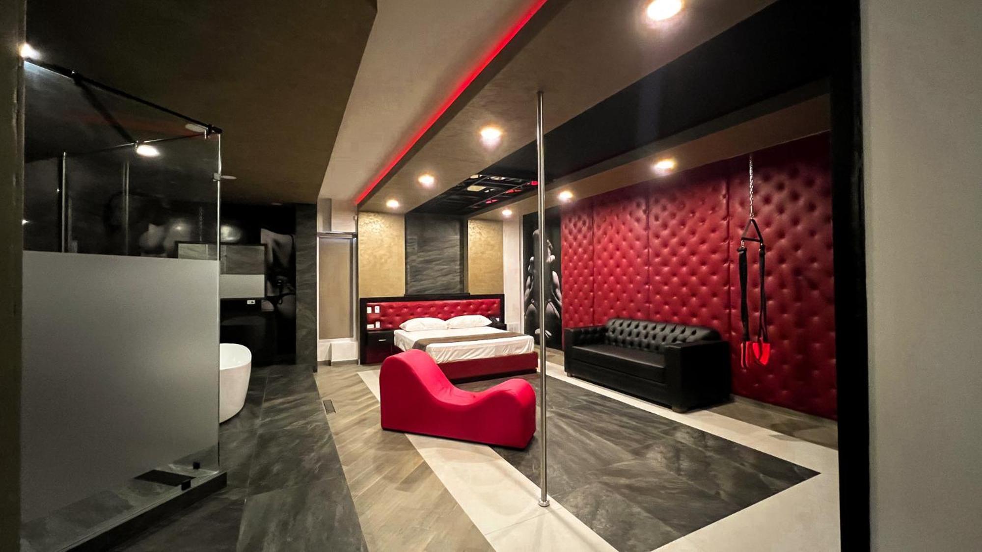 Motel Boutique Qatro Энсенада Экстерьер фото